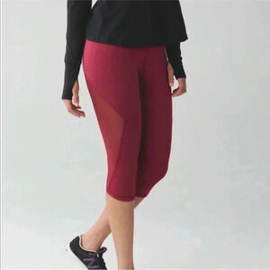 Lululemon Athletica Run With The Sun Crop Rosewood Size 8